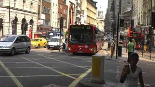 The Bendybus in London [upl. by Lan]